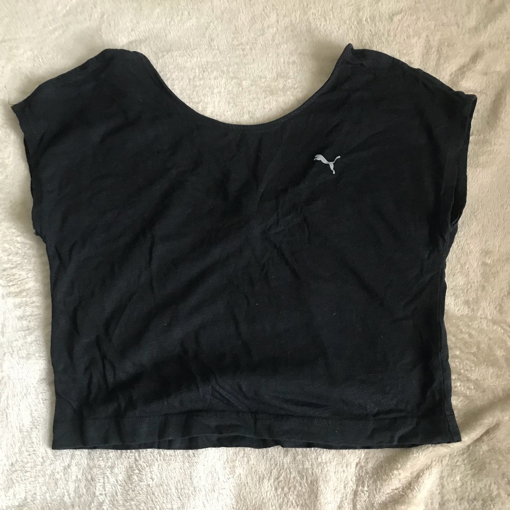 Puma top